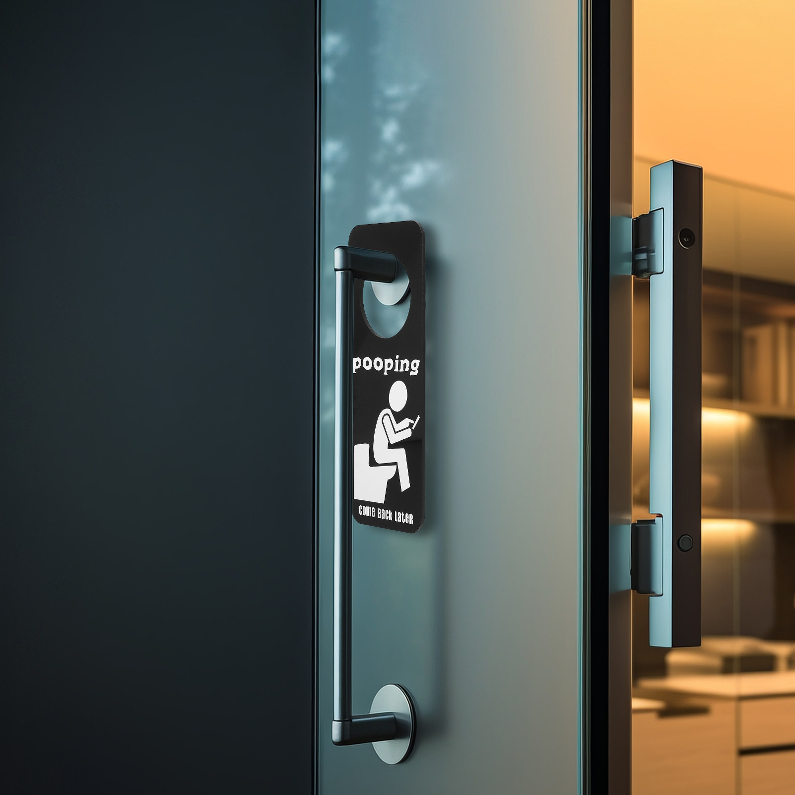 Zabawny wieszak na drzwi łazie – Home Bathroom Occupied Sign recenzja i cena